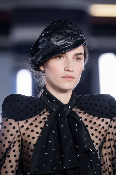 Look 175